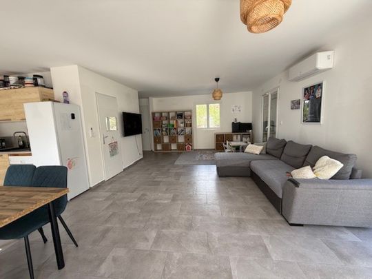 À louer – Villa T4 récente avec jardin – Lotissement Les Pragères à Brignoles - Photo 1