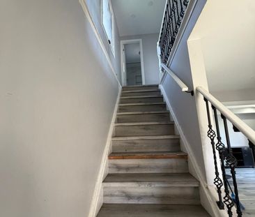 For Lease - 5 Herron Place Unit# Upper Leave 1/2nd Floor, Brampton,... - Photo 6