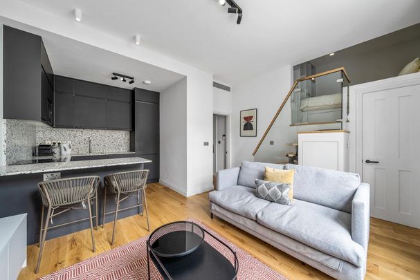 Studio to rent - Photo 1