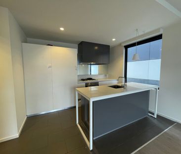 Low maintenance living on level 4 of the Jade building - Photo 5