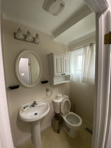 For Lease - 126 Roywood Drive Unit# main floor, Toronto, Ontario - Photo 3