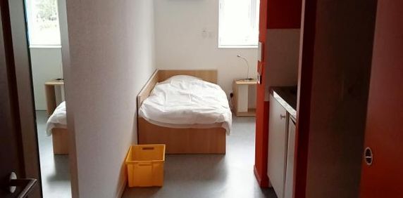 Appartement - T1BIS - OYONNAX - Photo 2