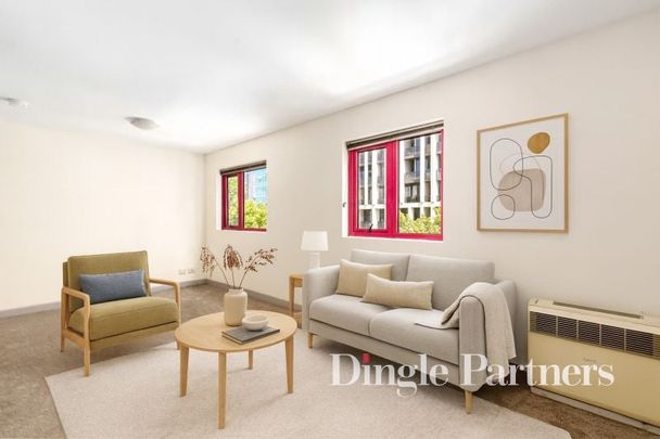 Newly Updated – Bright, Fresh & Stylish Carlton Studio! - Photo 1