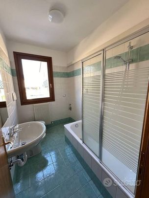 Appartamento di 93 m² con 2 locali e box auto dopp - Foto 1