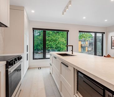 For Lease - 35 Curzon Street Unit# Lane, Toronto, Ontario - Photo 4