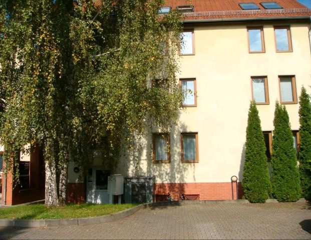 vollausgestattetes und möbilierten 1 Zimmer Appartement - Photo 1
