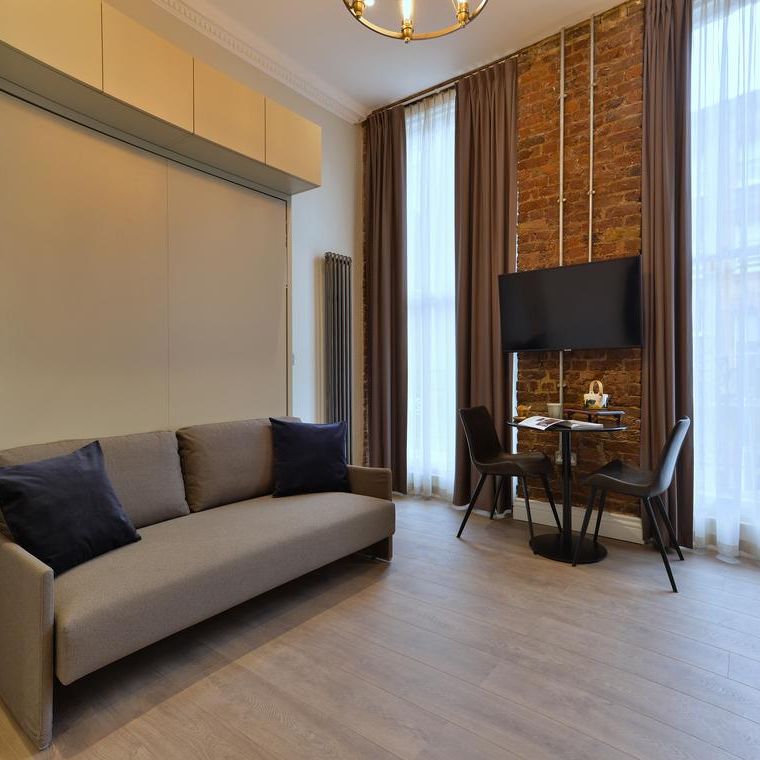 Studio to rent - Photo 1