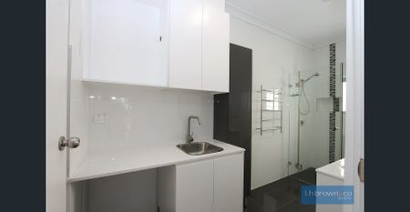 Brand New Modern Granny Flat!! - Photo 4