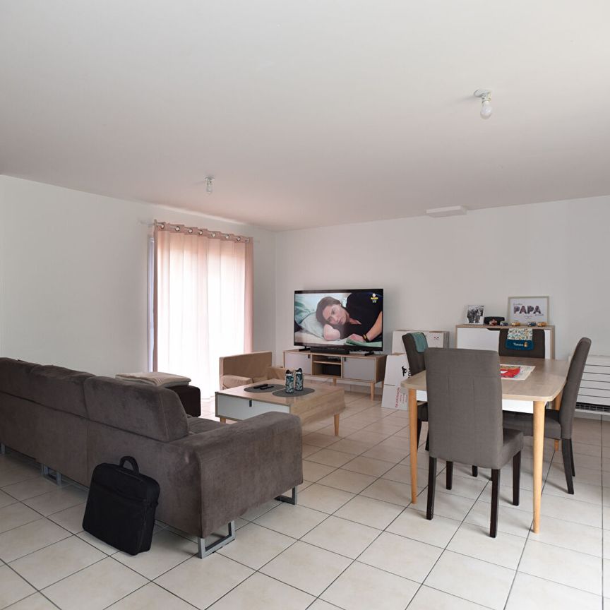 Location Maison 5 pièces 87m² - Photo 1