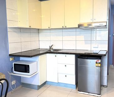 FULLY FURNISHED READY TO MOVE IN STUDIO UNIT - Photo 1