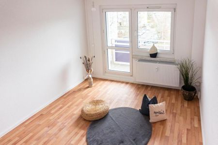 2-Raum-Erdgeschosswohnung mit Balkon - Foto 2