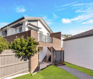 Comfortable Living & Perfectly Located - Photo 1
