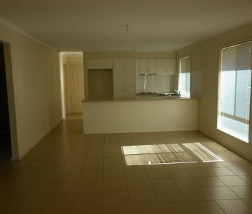 26B Nelligan Street - Photo 3