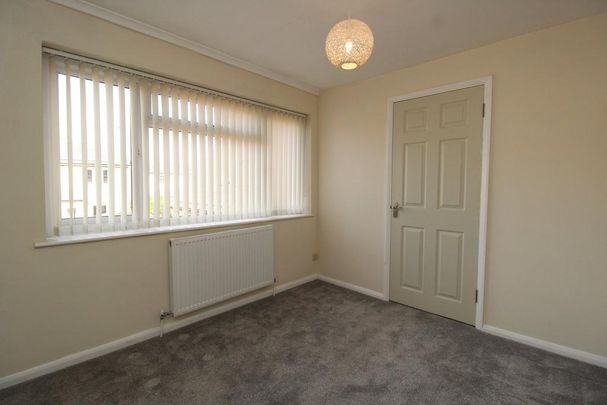 4 bedroom detached house to rent - Photo 1
