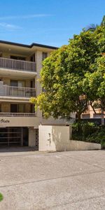 Modern 1 bedroom - Unfurnished - Photo 4