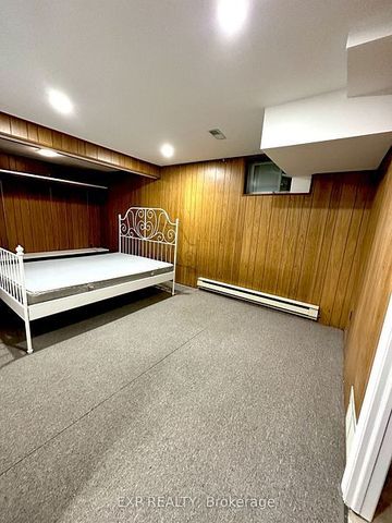 For Lease - 10 Harringay basement Crescent, Toronto, Ontario - Photo 5