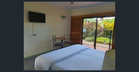 Just bring your toothbrush! - Photo 2