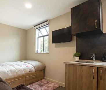 1 bedroom private hall to rent - Photo 6