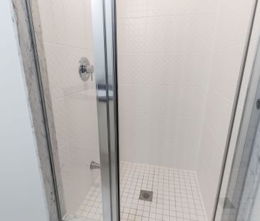 For Lease - 3 Wild Rose Gardens Unit# UPPER, Toronto, Ontario - Photo 4