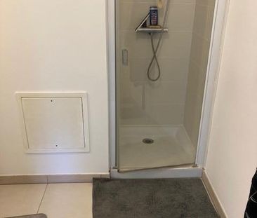 Location Appartement 2 pièces 45m² BORDEAUX 33200 - Photo 3