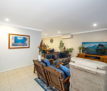 FAMILY HOME WITH SWIM SPA - Photo 2
