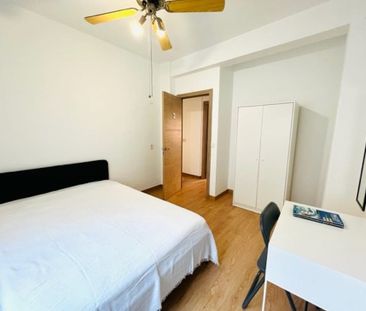 Calle Pascual Hermanos, Alcobendas, Community of Madrid 28100 - Photo 6