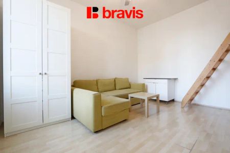 Pronájem bytu 1+kk, Brno - střed, ulice Štěpánská, zařízený, sklep - Fotografie 3