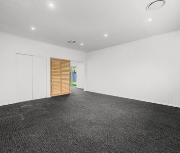 Waterfront Living in a Premier Mermaid Waters Pocket - Photo 2