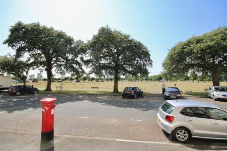 Western Parade, Southsea, PO5 - Photo 4