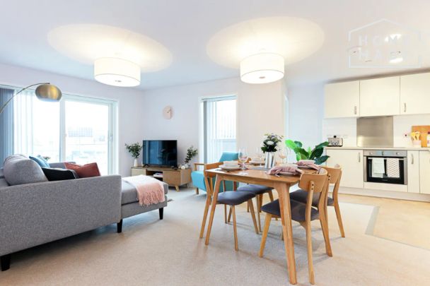 Aston Place, B1 - Photo 1