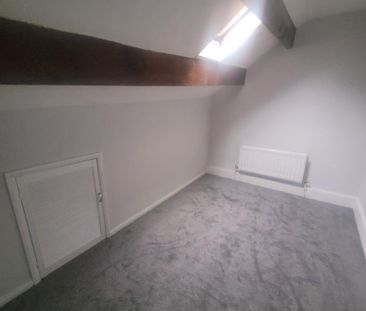 2 bedroom terraced house to rent - Photo 3