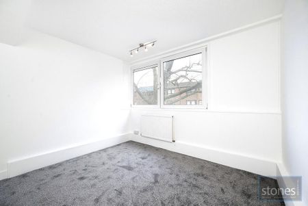 4 bedroom apartment to rent - Photo 4