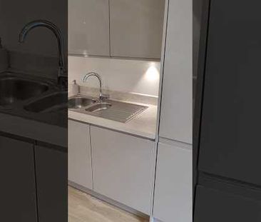 2 Bed Flat, Bridgestone House, SE16 - Photo 6