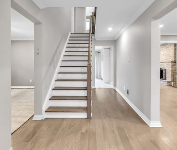 For Lease - 119 Mccabe Crescent Unit# Main & 2nd, Vaughan, Ontario - Photo 6