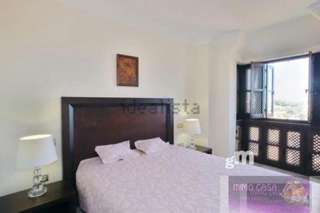 Duplex en alquiler en Estepona - Photo 3