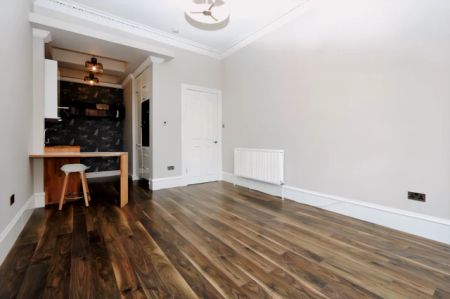 2Bedrooms, 1Bathrooms - Photo 5