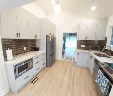 For Lease - 45 Botany Hill Road, Toronto, Ontario - Photo 2