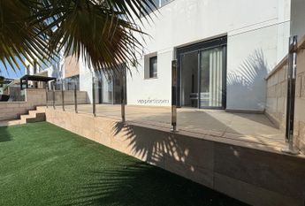 Duplex in Arenales del Sol, Playa de Los Arenales, for rent