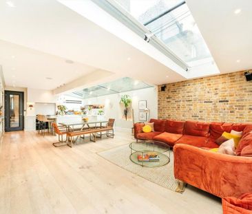 5 bedroom semi-detached house to rent - Photo 2