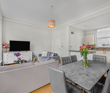 3 bedroom maisonette to rent - Photo 3