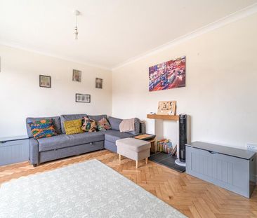 4 bedroom semi-detached house to rent - Photo 1