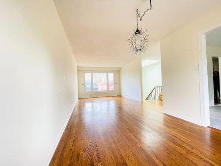 For Lease - 2249 Wyandotte Drive, Oakville, Ontario - Photo 5