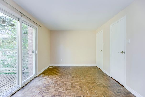 For Lease - 2281 Devon Road, Oakville, Ontario - Photo 1