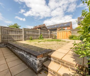 1 bedroom in a house share to rent - Photo 3