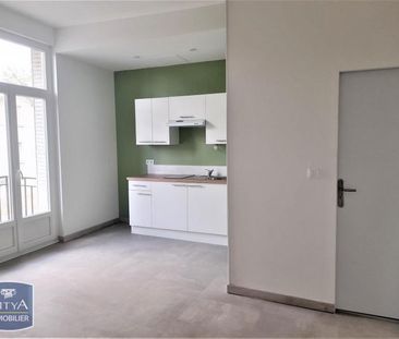 Location Appartement 2 pièces 34m² CHALON SUR SAONE 71100 - Photo 2