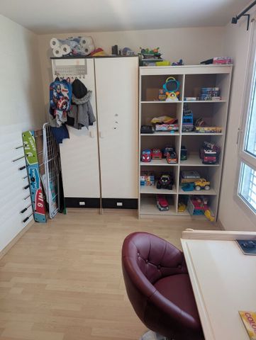 For rent 4.5 room apartment on the 2nd floor - Foto 4