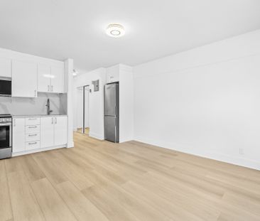 1900 Av. Lincoln, #33 - Photo 2