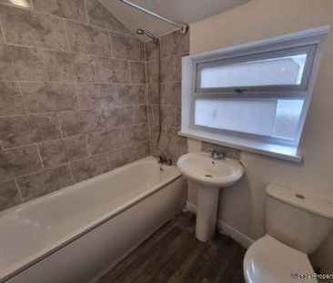 3 bedroom property to rent in Grimsby - Photo 6