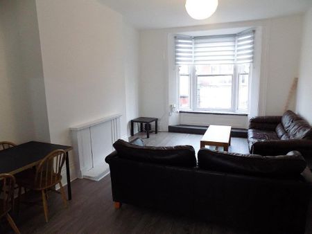 5 bedroom apartment to rent - Photo 2