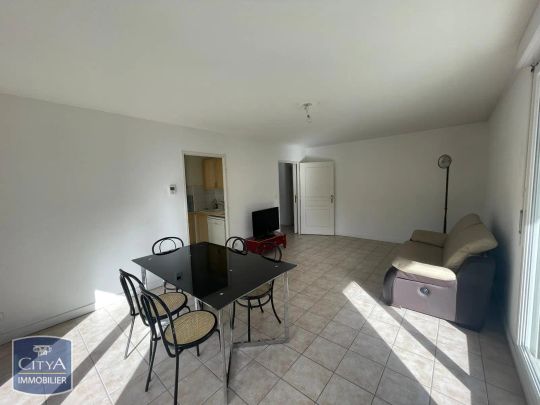 Appartement à louer 4 pièces 84.46m² - Photo 1
